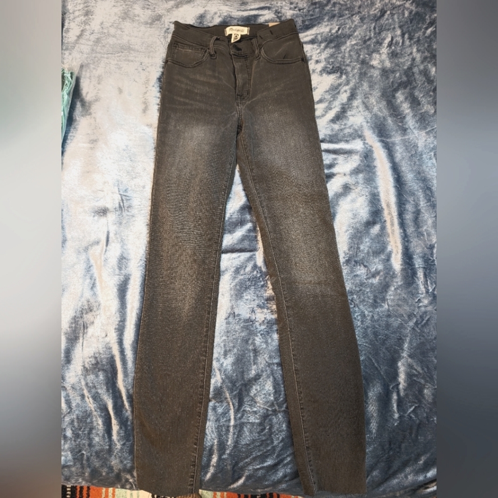 Madewell 10 inch high rise skinny jeans size 26 with good stretch EUC